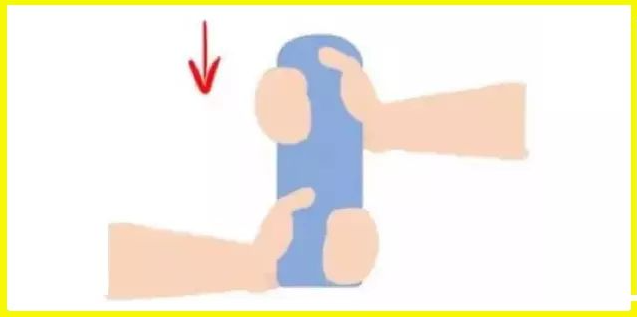 女生怎么帮男朋友打灰机?教你有技巧的撸