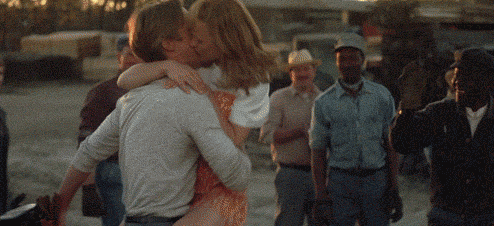 让女人腿软的接吻技巧