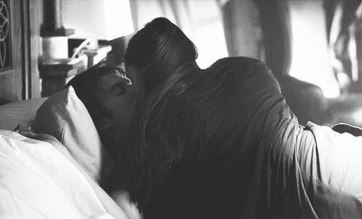 什么动作让男生荷尔蒙飙升?女生记得用好这7个小动作